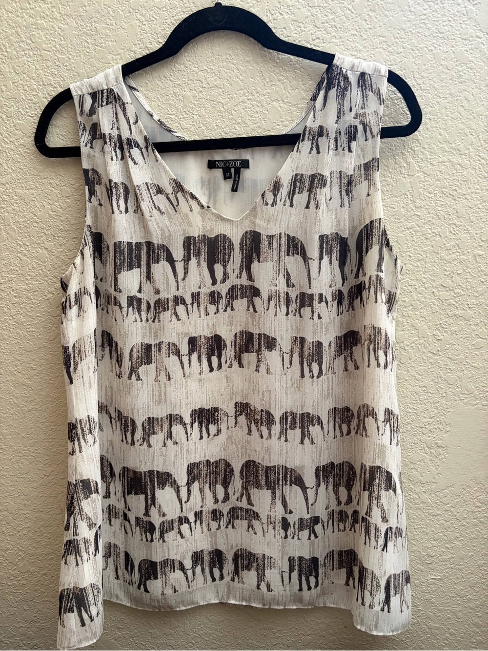 NIC+ZOE Cream and Black Elephant-Print Sleeveless Camisole